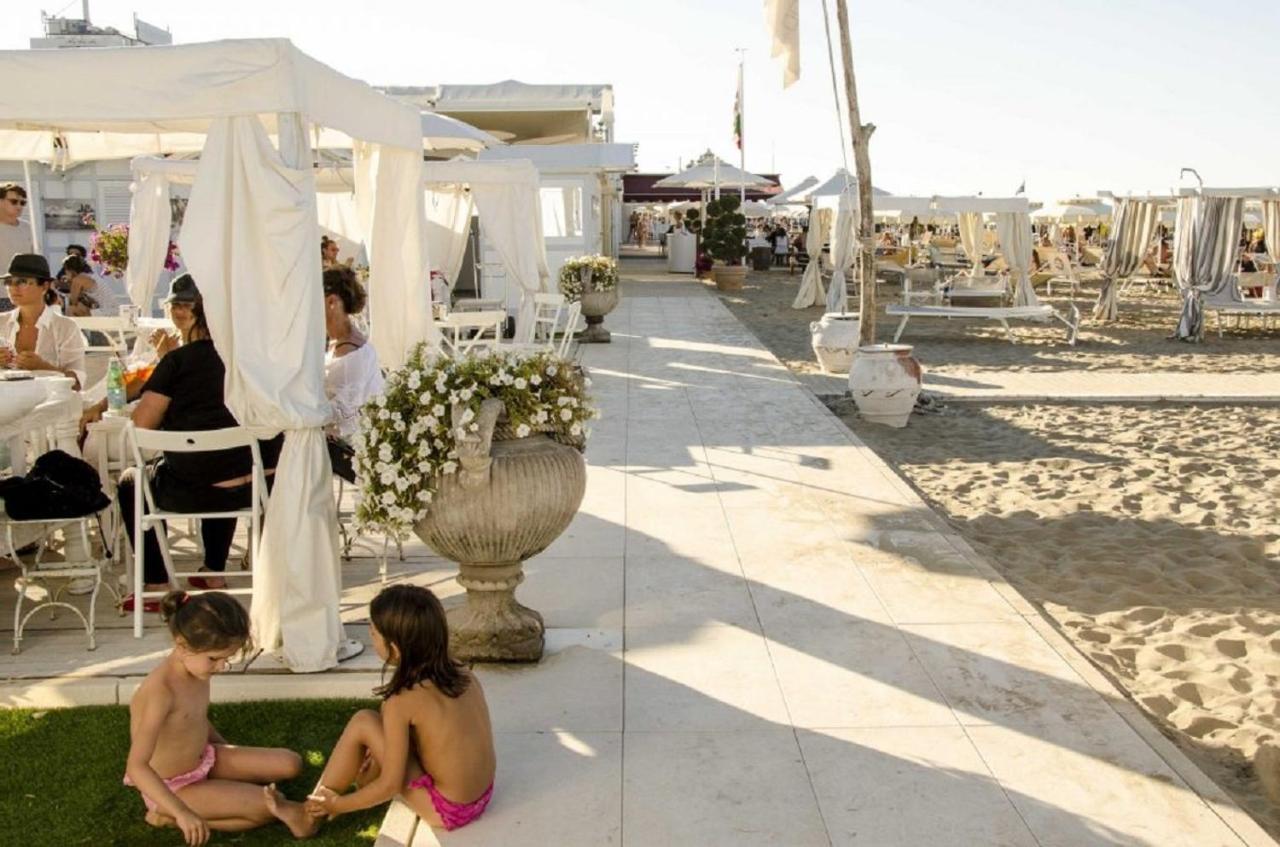Riccione Beach Hotel - Enjoy Your Summer -Beach Village Incluso Extérieur photo